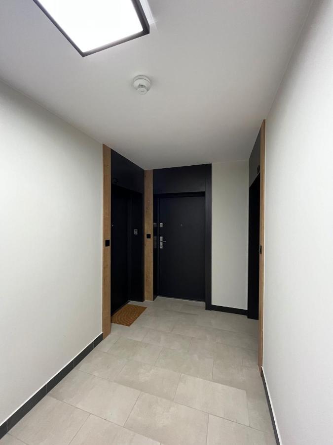 Komfort Z Balkonem I Parkingiem W Centrum Wroclawia Exterior photo
